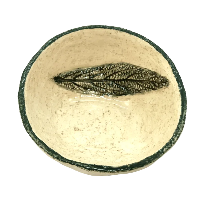 Miseczka w stylu wabi-sabi. Motyw roślinny - Kalina sztywnolistna